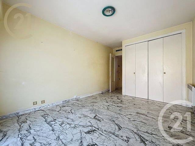 Appartement Studio à vendre - 1 pièce - 20 m2 - Cannes - 06 - PROVENCE-ALPES-COTE-D-AZUR