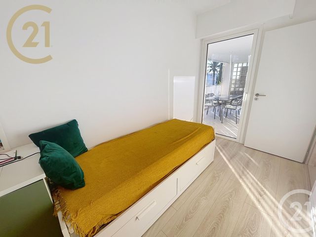 Appartement F3 à vendre - 3 pièces - 93,69 m2 - Cannes - 06 - PROVENCE-ALPES-COTE-D-AZUR