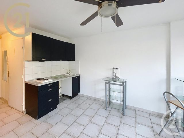 Appartement Studio &agrave; vendre - 1 pi&egrave;ce - 21,07 m2 - Cannes - 06 - PROVENCE-ALPES-COTE-D-AZUR