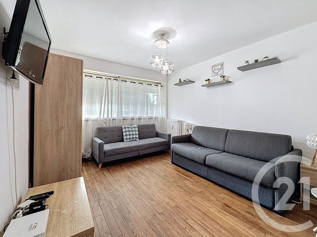 Appartement Studio &agrave; louer - 1 pi&egrave;ce - 19,65 m2 - Cannes - 06 - PROVENCE-ALPES-COTE-D-AZUR