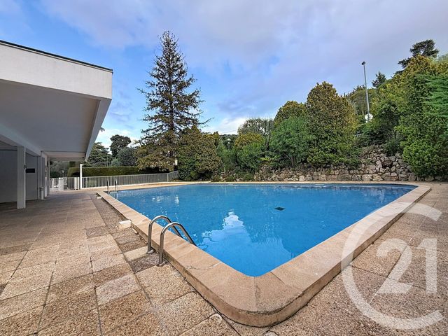 Appartement Studio &agrave; louer - 1 pi&egrave;ce - 19,65 m2 - Cannes - 06 - PROVENCE-ALPES-COTE-D-AZUR