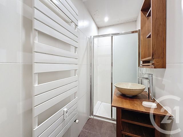 Appartement Studio &agrave; louer - 1 pi&egrave;ce - 19,65 m2 - Cannes - 06 - PROVENCE-ALPES-COTE-D-AZUR