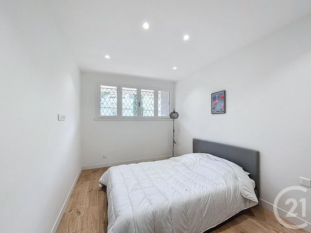 Appartement T4 &agrave; louer - 4 pi&egrave;ces - 66,25 m2 - Cannes - 06 - PROVENCE-ALPES-COTE-D-AZUR