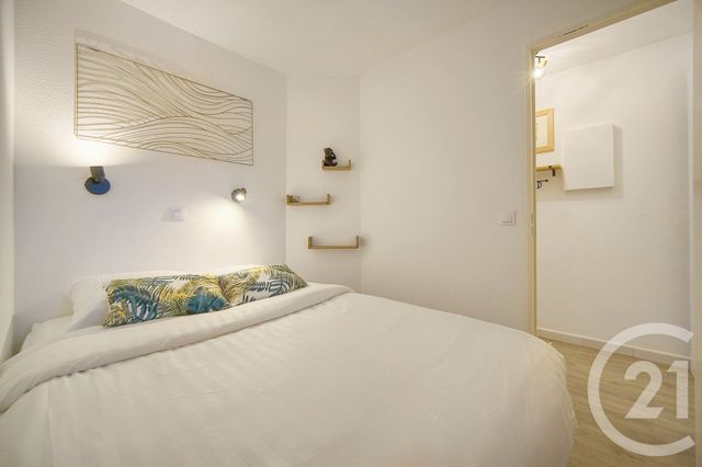 Appartement T2 &agrave; louer - 2 pi&egrave;ces - 27,85 m2 - Cannes La Bocca - 06 - PROVENCE-ALPES-COTE-D-AZUR