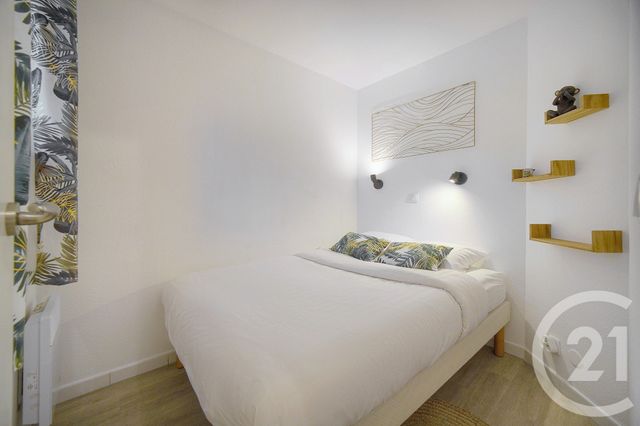 Appartement T2 &agrave; louer - 2 pi&egrave;ces - 27,85 m2 - Cannes La Bocca - 06 - PROVENCE-ALPES-COTE-D-AZUR