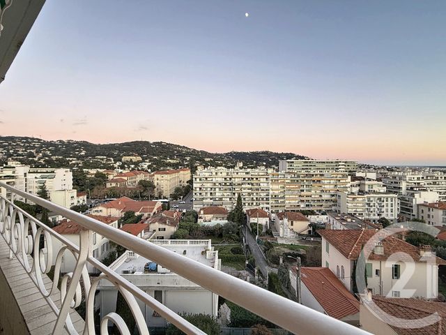 Appartement F3 &agrave; louer - 3 pi&egrave;ces - 53,23 m2 - Cannes - 06 - PROVENCE-ALPES-COTE-D-AZUR