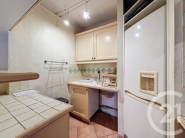 Appartement F3 &agrave; louer - 3 pi&egrave;ces - 53,23 m2 - Cannes - 06 - PROVENCE-ALPES-COTE-D-AZUR