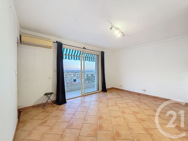 Appartement F3 &agrave; louer - 3 pi&egrave;ces - 53,23 m2 - Cannes - 06 - PROVENCE-ALPES-COTE-D-AZUR