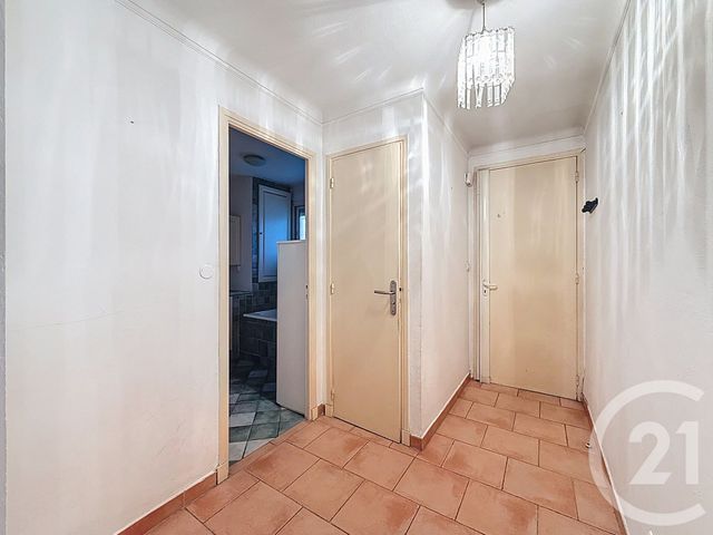 Appartement F3 &agrave; louer - 3 pi&egrave;ces - 53,23 m2 - Cannes - 06 - PROVENCE-ALPES-COTE-D-AZUR