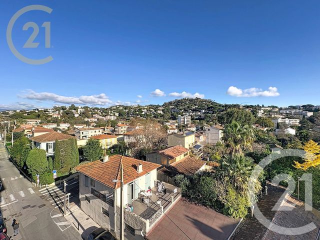 Appartement F3 &agrave; vendre - 3 pi&egrave;ces - 61,67 m2 - Cannes La Bocca - 06 - PROVENCE-ALPES-COTE-D-AZUR