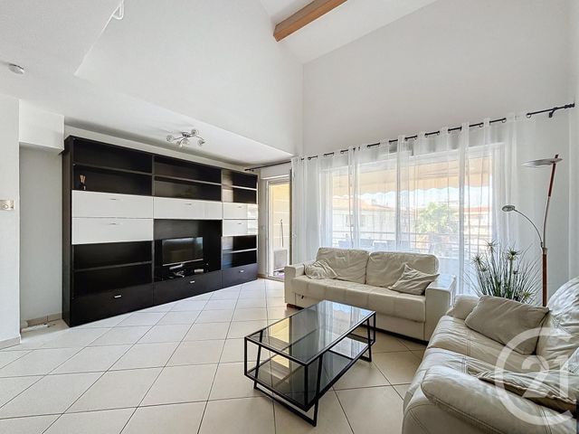 Appartement Duplex &agrave; louer - 3 pi&egrave;ces - 93,33 m2 - Cannes - 06 - PROVENCE-ALPES-COTE-D-AZUR