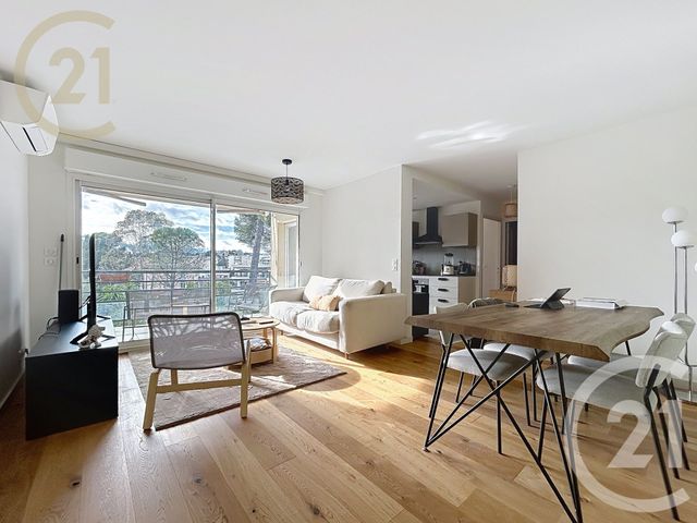 Appartement F2 &agrave; vendre - 2 pi&egrave;ces - 50 m2 - Cannes - 06 - PROVENCE-ALPES-COTE-D-AZUR