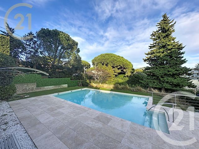 Appartement F4 &agrave; vendre - 4 pi&egrave;ces - 110,93 m2 - Cannes - 06 - PROVENCE-ALPES-COTE-D-AZUR