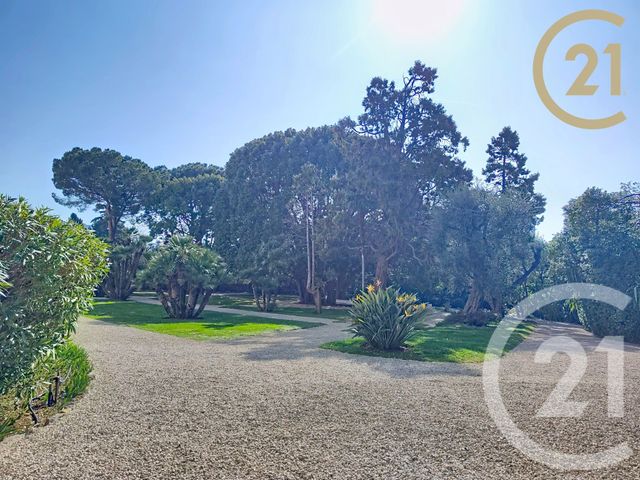 Appartement T6 &agrave; vendre - 6 pi&egrave;ces - 174,61 m2 - Cannes - 06 - PROVENCE-ALPES-COTE-D-AZUR