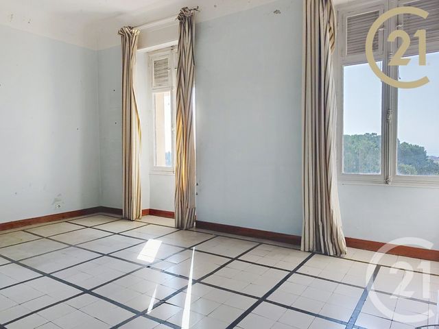 Appartement T6 &agrave; vendre - 6 pi&egrave;ces - 174,61 m2 - Cannes - 06 - PROVENCE-ALPES-COTE-D-AZUR