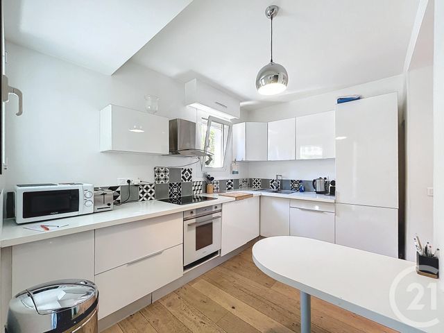 Appartement F4 &agrave; louer - 4 pi&egrave;ces - 90,51 m2 - Cannes - 06 - PROVENCE-ALPES-COTE-D-AZUR