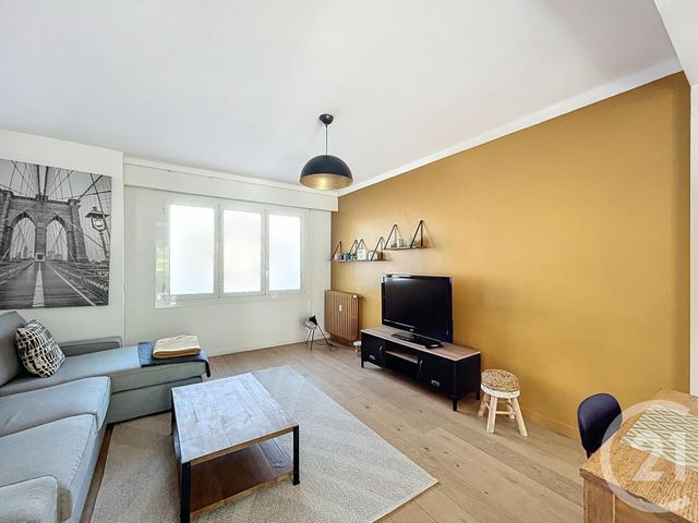 Appartement F4 &agrave; louer - 4 pi&egrave;ces - 90,51 m2 - Cannes - 06 - PROVENCE-ALPES-COTE-D-AZUR