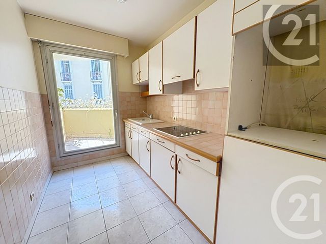 Appartement F4 &agrave; vendre - 4 pi&egrave;ces - 75,70 m2 - Cannes - 06 - PROVENCE-ALPES-COTE-D-AZUR