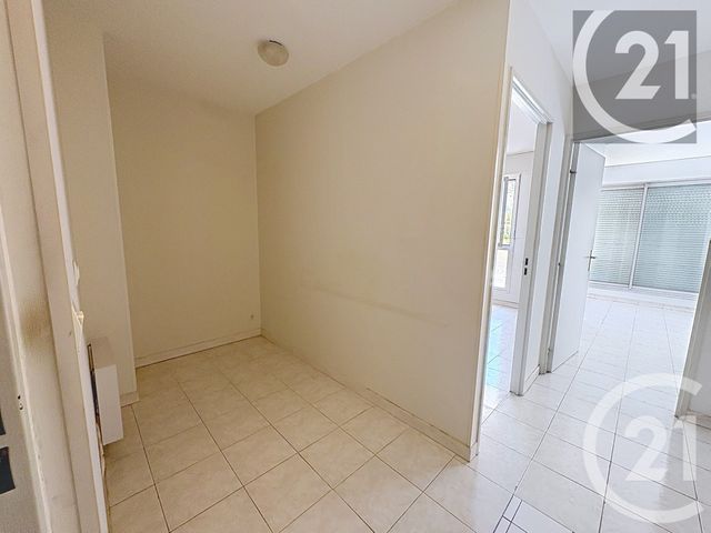 Appartement F4 &agrave; vendre - 4 pi&egrave;ces - 75,70 m2 - Cannes - 06 - PROVENCE-ALPES-COTE-D-AZUR