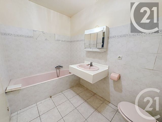 Appartement F4 &agrave; vendre - 4 pi&egrave;ces - 75,70 m2 - Cannes - 06 - PROVENCE-ALPES-COTE-D-AZUR