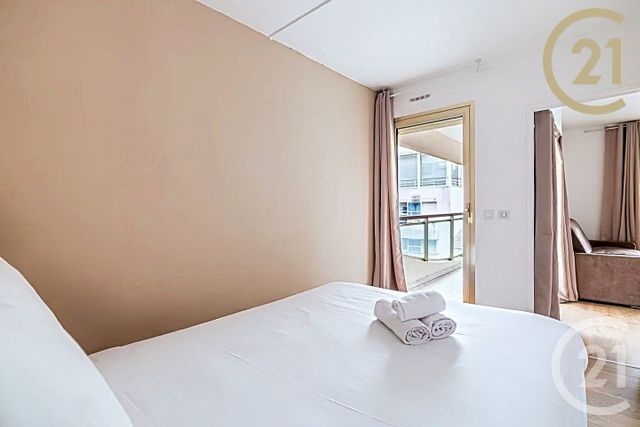 Appartement T2 &agrave; vendre - 2 pi&egrave;ces - 34 m2 - Cannes - 06 - PROVENCE-ALPES-COTE-D-AZUR