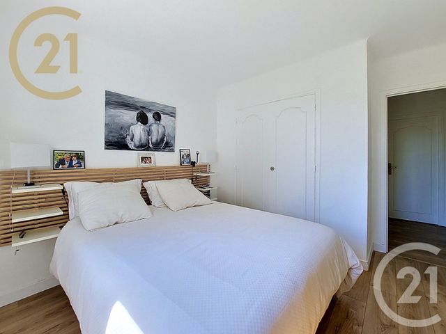 Appartement F5 &agrave; vendre - 5 pi&egrave;ces - 77,78 m2 - Cannes - 06 - PROVENCE-ALPES-COTE-D-AZUR