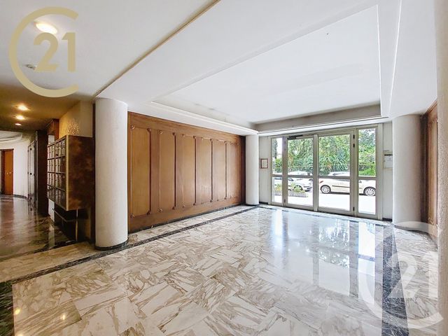 Appartement F2 &agrave; vendre - 2 pi&egrave;ces - 33,52 m2 - Le Cannet - 06 - PROVENCE-ALPES-COTE-D-AZUR