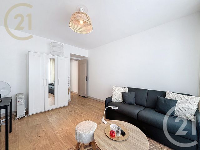 Appartement F1 &agrave; louer - 1 pi&egrave;ce - 30,56 m2 - Cannes - 06 - PROVENCE-ALPES-COTE-D-AZUR