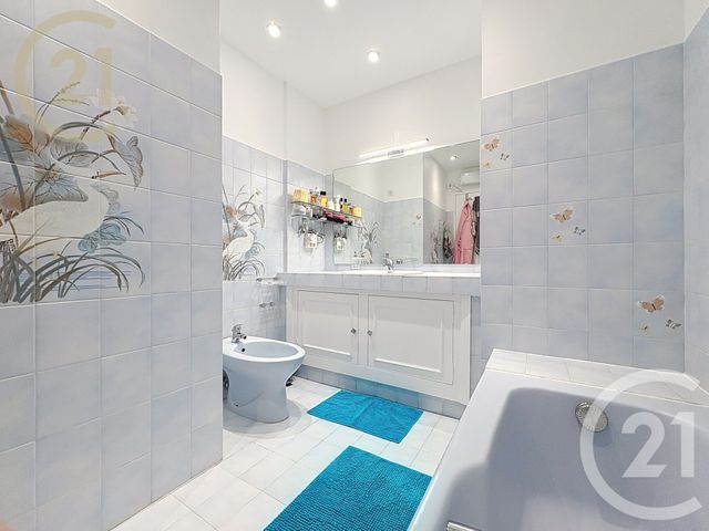 Maison &agrave; vendre - 4 pi&egrave;ces - 97,25 m2 - Cannes - 06 - PROVENCE-ALPES-COTE-D-AZUR