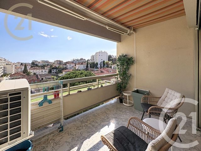 Appartement F2 &agrave; vendre - 2 pi&egrave;ces - 45,87 m2 - Cannes - 06 - PROVENCE-ALPES-COTE-D-AZUR