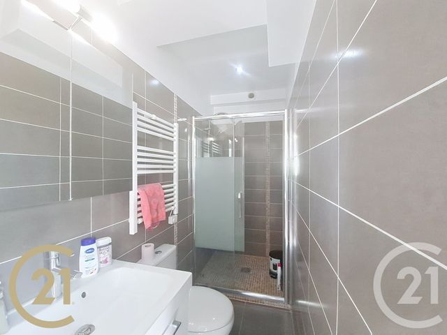 Appartement F3 &agrave; vendre - 3 pi&egrave;ces - 32,62 m2 - Cannes - 06 - PROVENCE-ALPES-COTE-D-AZUR