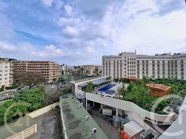 Appartement F3 &agrave; vendre - 3 pi&egrave;ces - 32,62 m2 - Cannes - 06 - PROVENCE-ALPES-COTE-D-AZUR
