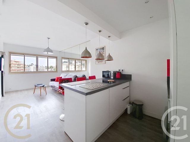 Appartement F3 &agrave; vendre - 3 pi&egrave;ces - 32,62 m2 - Cannes - 06 - PROVENCE-ALPES-COTE-D-AZUR