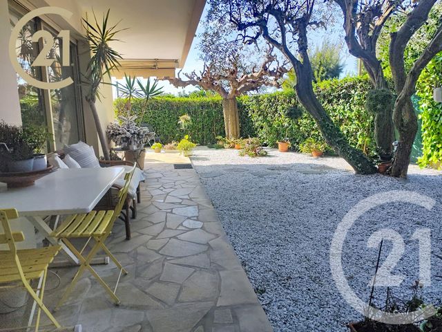 Appartement F3 &agrave; vendre - 3 pi&egrave;ces - 83,38 m2 - Le Cannet - 06 - PROVENCE-ALPES-COTE-D-AZUR