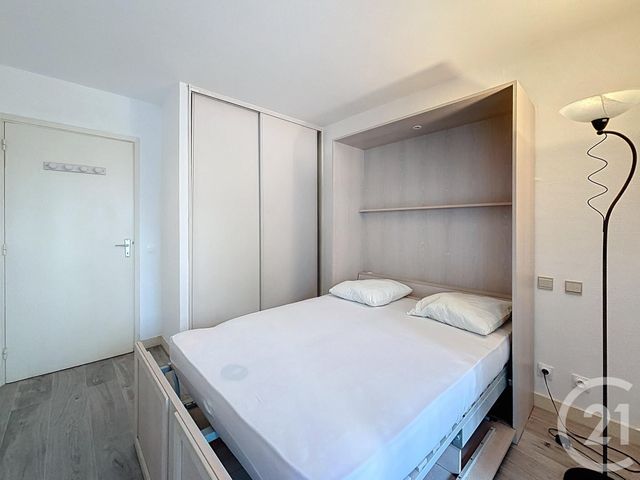 Appartement T2 &agrave; louer - 2 pi&egrave;ces - 41,66 m2 - Cannes - 06 - PROVENCE-ALPES-COTE-D-AZUR