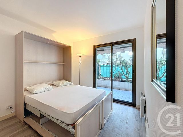Appartement T2 &agrave; louer - 2 pi&egrave;ces - 41,66 m2 - Cannes - 06 - PROVENCE-ALPES-COTE-D-AZUR