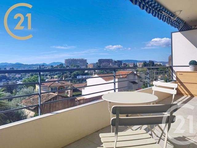 Appartement &agrave; vendre - 3 pi&egrave;ces - 68,70 m2 - Le Cannet - 06 - PROVENCE-ALPES-COTE-D-AZUR