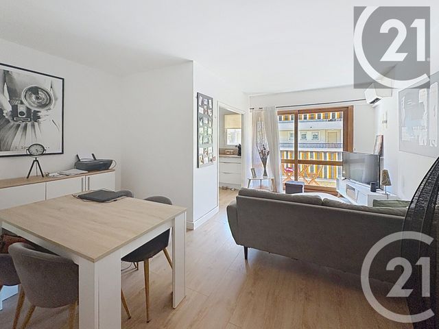 Appartement F2 &agrave; vendre - 2 pi&egrave;ces - 44,11 m2 - Cannes - 06 - PROVENCE-ALPES-COTE-D-AZUR