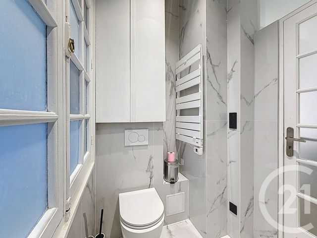 Appartement T2 &agrave; louer - 2 pi&egrave;ces - 39,04 m2 - Cannes - 06 - PROVENCE-ALPES-COTE-D-AZUR