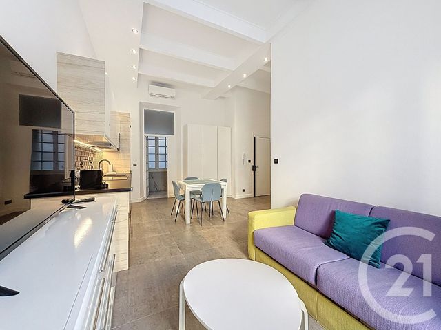 Appartement T2 &agrave; louer - 2 pi&egrave;ces - 39,04 m2 - Cannes - 06 - PROVENCE-ALPES-COTE-D-AZUR