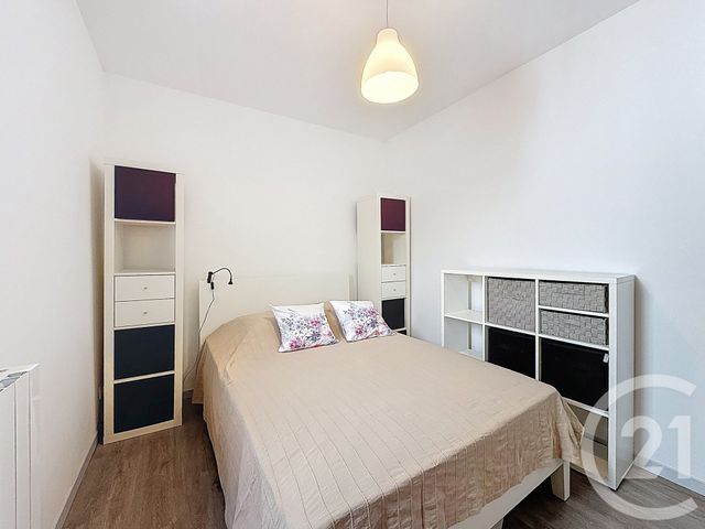 Appartement T2 &agrave; louer - 2 pi&egrave;ces - 43 m2 - Cannes - 06 - PROVENCE-ALPES-COTE-D-AZUR