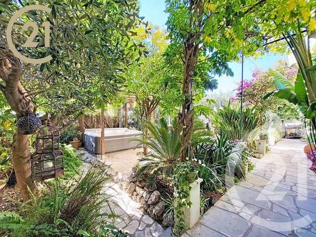 Appartement F4 &agrave; vendre - 4 pi&egrave;ces - 84,42 m2 - Cannes - 06 - PROVENCE-ALPES-COTE-D-AZUR