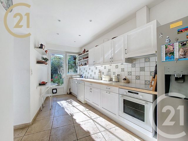 Appartement F4 &agrave; vendre - 4 pi&egrave;ces - 84,42 m2 - Cannes - 06 - PROVENCE-ALPES-COTE-D-AZUR