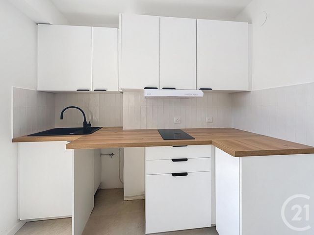 Appartement F1 &agrave; louer - 1 pi&egrave;ce - 33,01 m2 - Cannes - 06 - PROVENCE-ALPES-COTE-D-AZUR