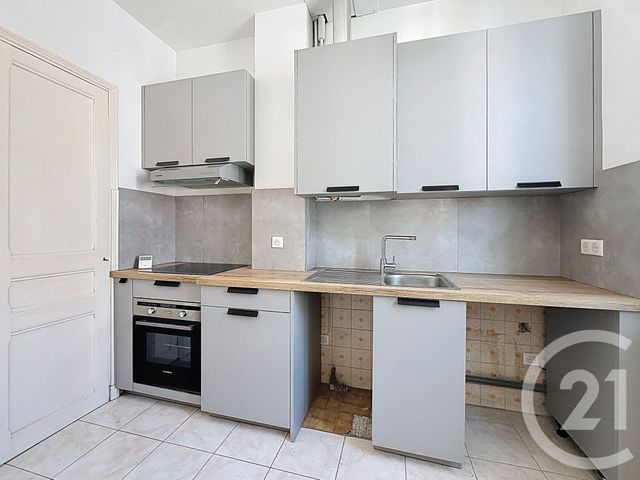 Appartement F3 &agrave; louer - 3 pi&egrave;ces - 72,68 m2 - Cannes - 06 - PROVENCE-ALPES-COTE-D-AZUR