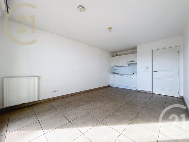 Appartement Studio &agrave; vendre - 1 pi&egrave;ce - 27,14 m2 - Cannes La Bocca - 06 - PROVENCE-ALPES-COTE-D-AZUR
