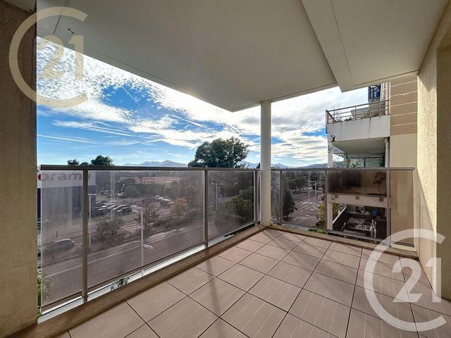 Appartement Studio &agrave; vendre - 1 pi&egrave;ce - 27,14 m2 - Cannes La Bocca - 06 - PROVENCE-ALPES-COTE-D-AZUR