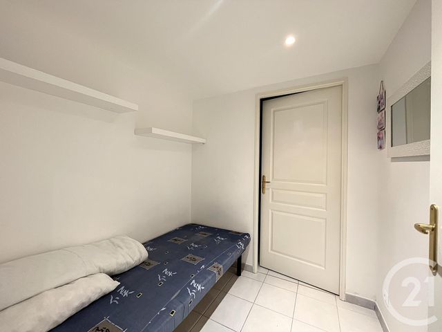 Appartement T2 &agrave; louer - 2 pi&egrave;ces - 37 m2 - Cannes - 06 - PROVENCE-ALPES-COTE-D-AZUR