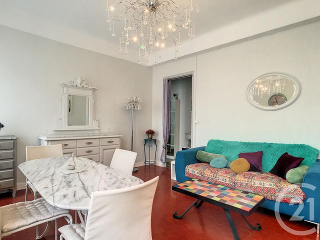 Appartement F3 &agrave; louer - 3 pi&egrave;ces - 62,74 m2 - Cannes - 06 - PROVENCE-ALPES-COTE-D-AZUR