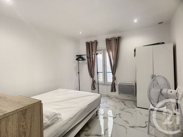 Appartement T2 &agrave; louer - 2 pi&egrave;ces - 30,54 m2 - Cannes - 06 - PROVENCE-ALPES-COTE-D-AZUR